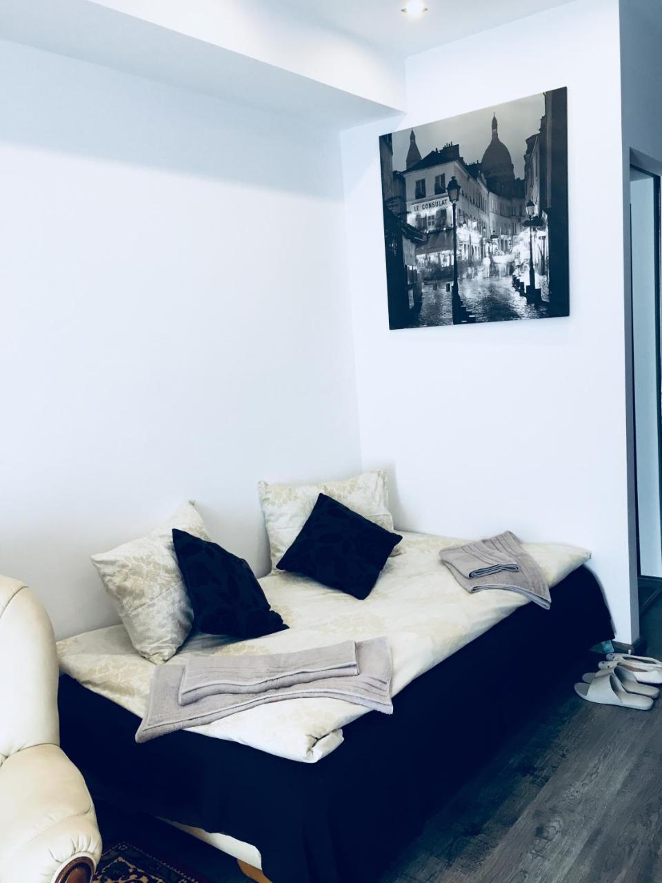 Seasons Apartment Brasov