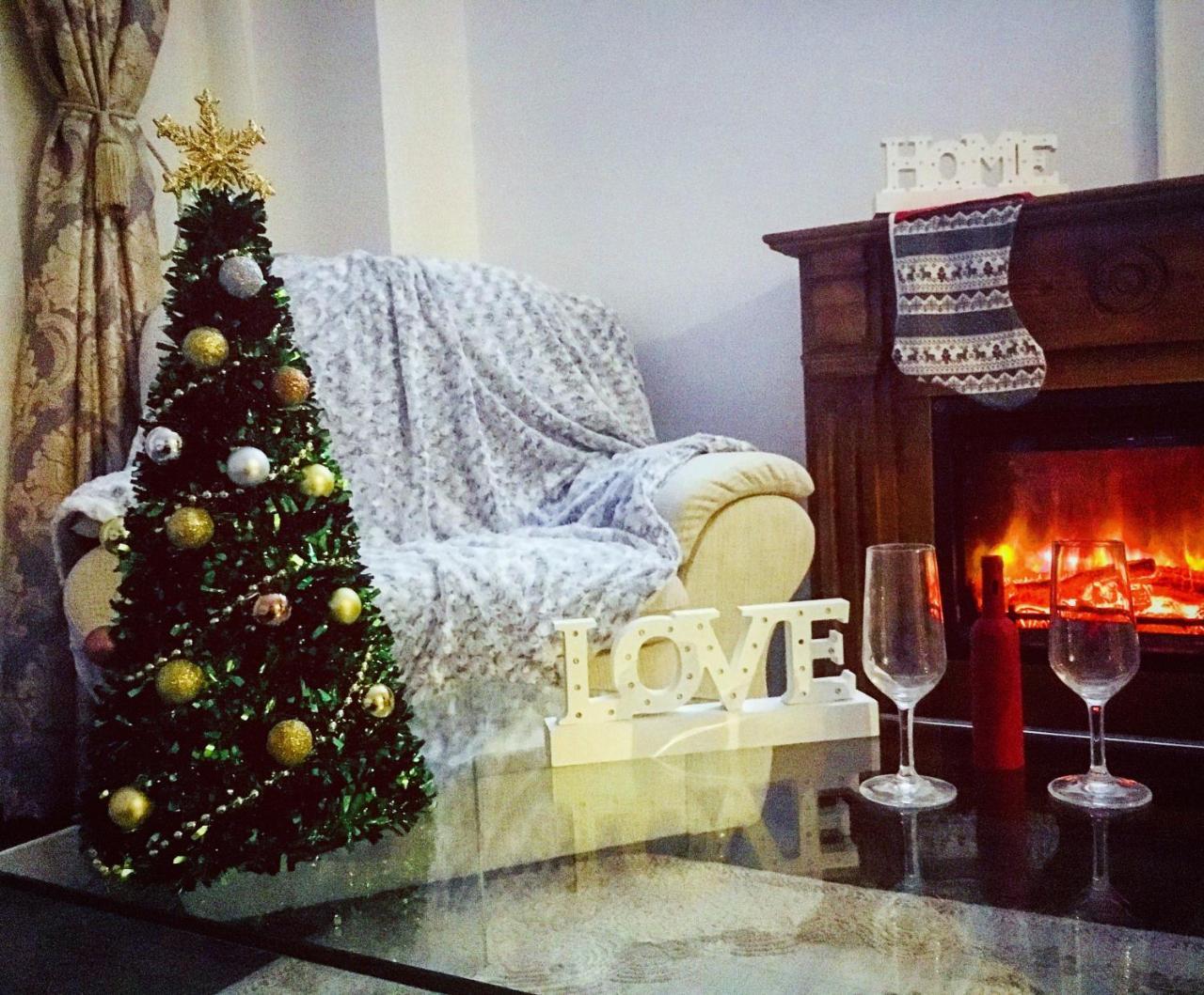 Apartment Seasons
