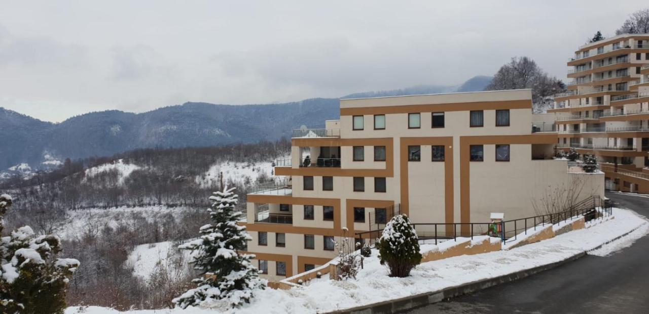 Apartment Seasons Brasov