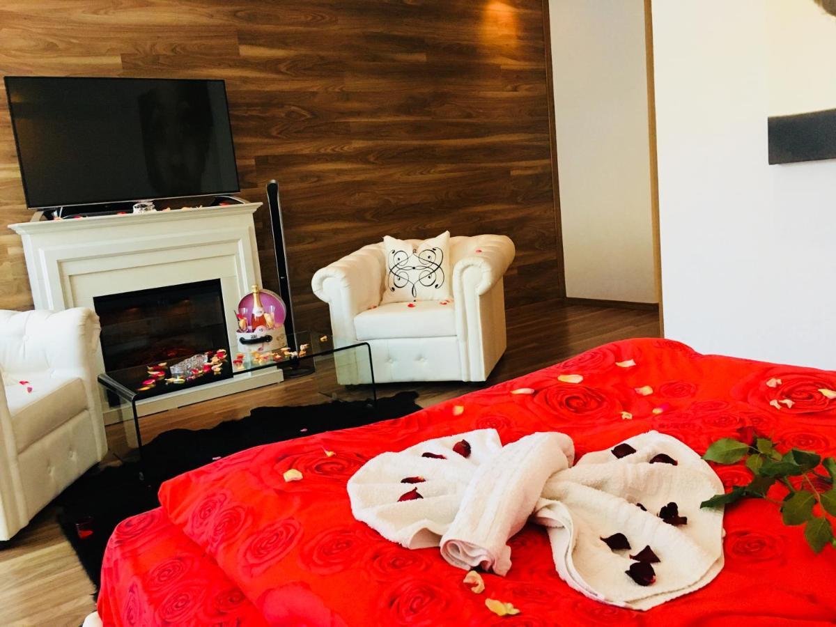 Seasons Apartment